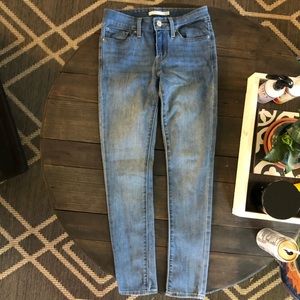 Perfect 711 Levi’s